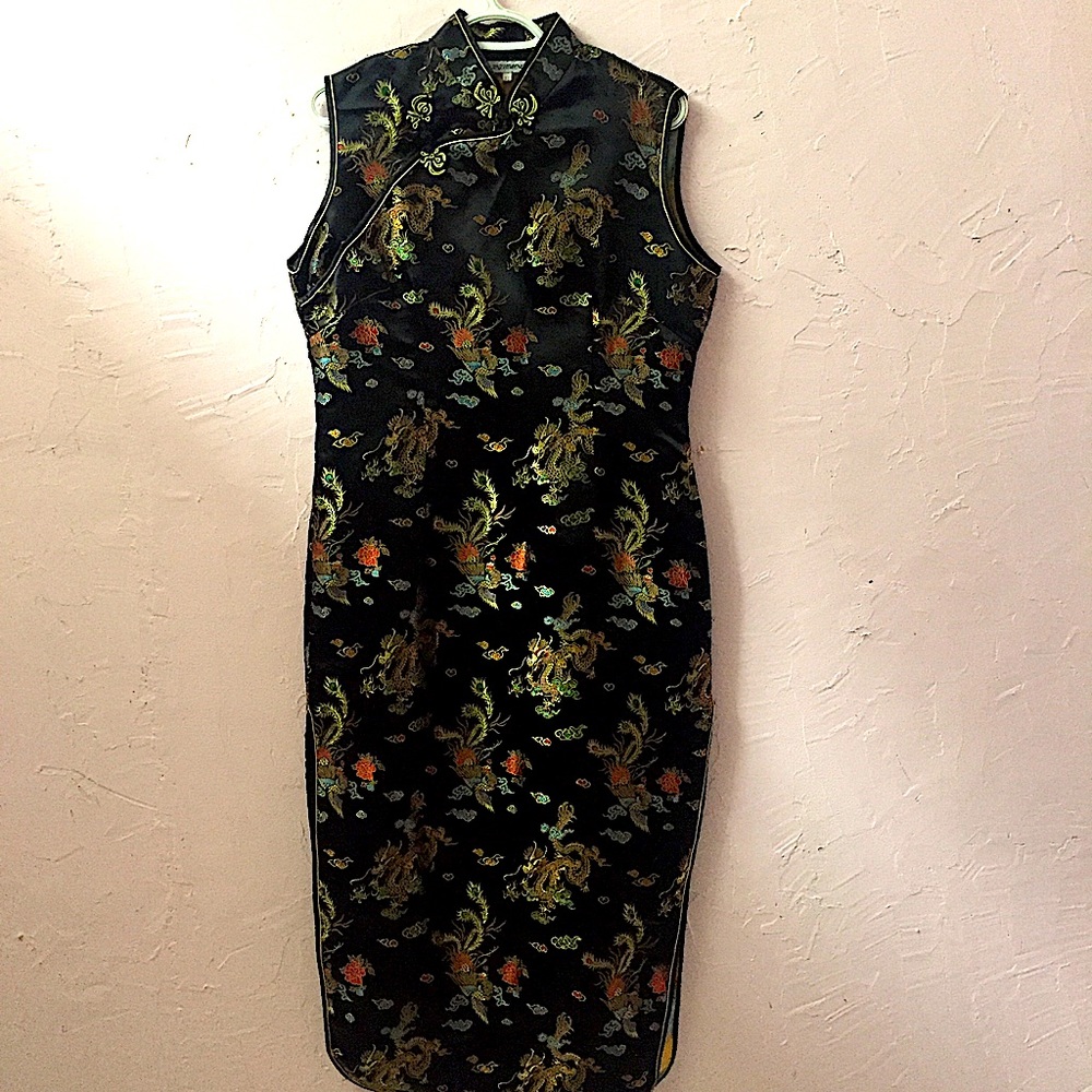 Traditional Dragon + Floral Chinese Kimono